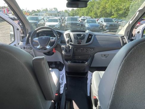 Used 2019 Ford Transit 250 148 Low Roof RWD image 28