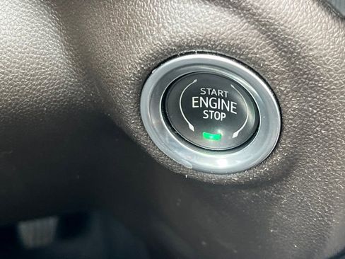 Used 2023 GMC Sierra 3500 Denali w/ Denali Ultimate Package AWD/4WD image 19