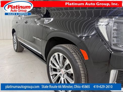 Used 2021 GMC Yukon Denali w/ Denali Premium Package AWD/4WD image 53