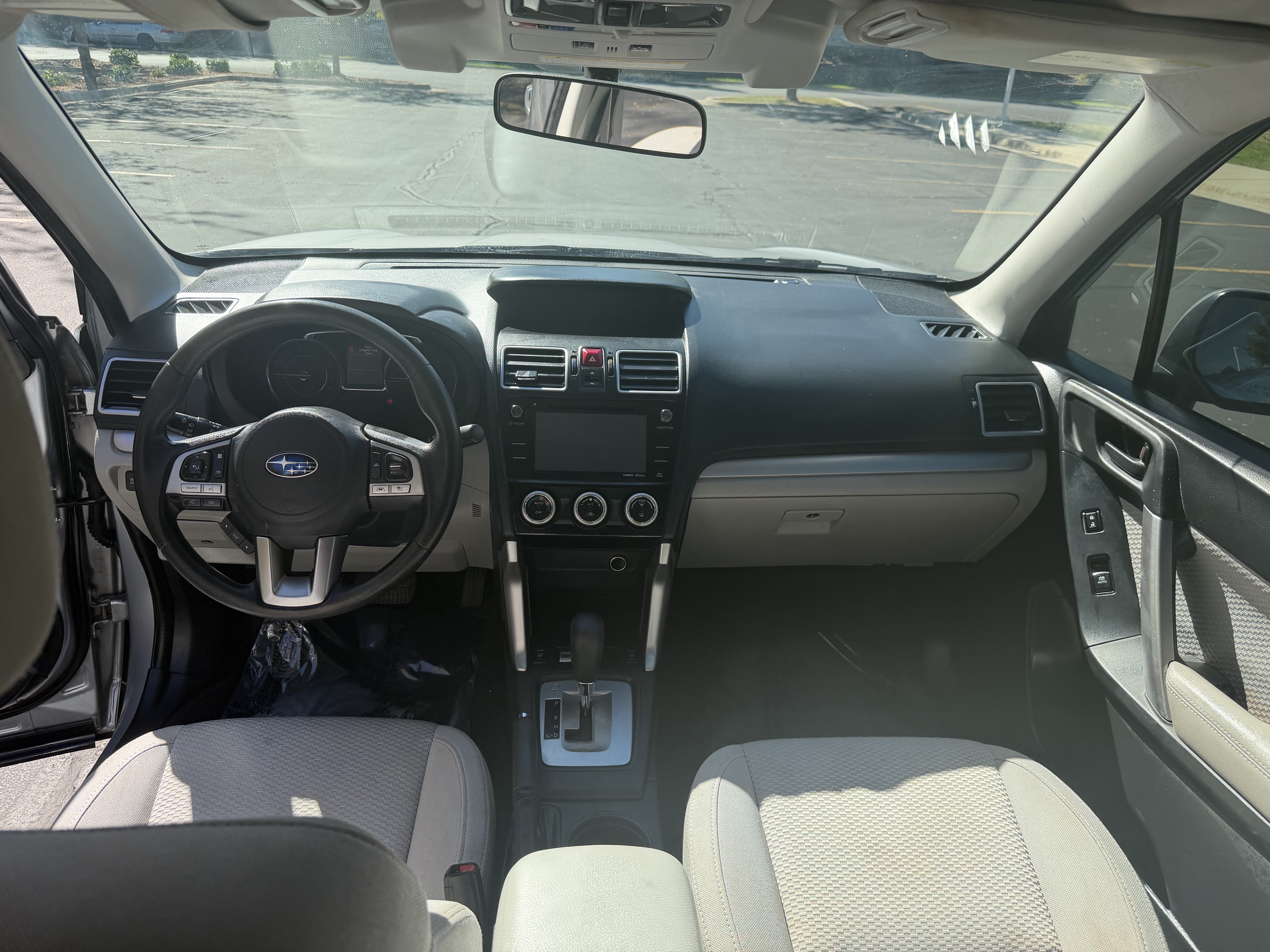 Used 2018 Subaru Forester 2.5i Premium AWD/4WD image 19