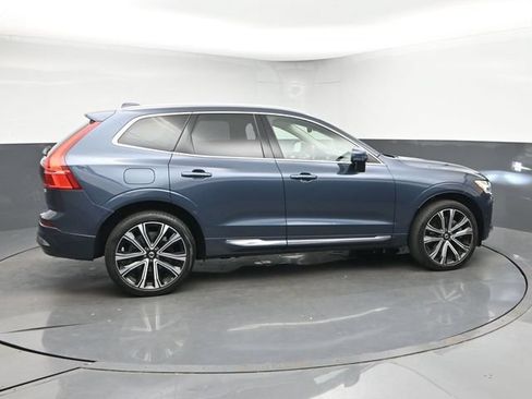 Used 2023 Volvo XC60 B6 Ultimate AWD/4WD image 9
