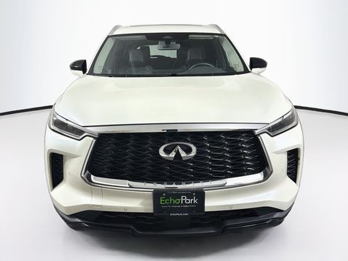 Used 2023 INFINITI QX60 Luxe w/ Performance Audio Package FWD image 2
