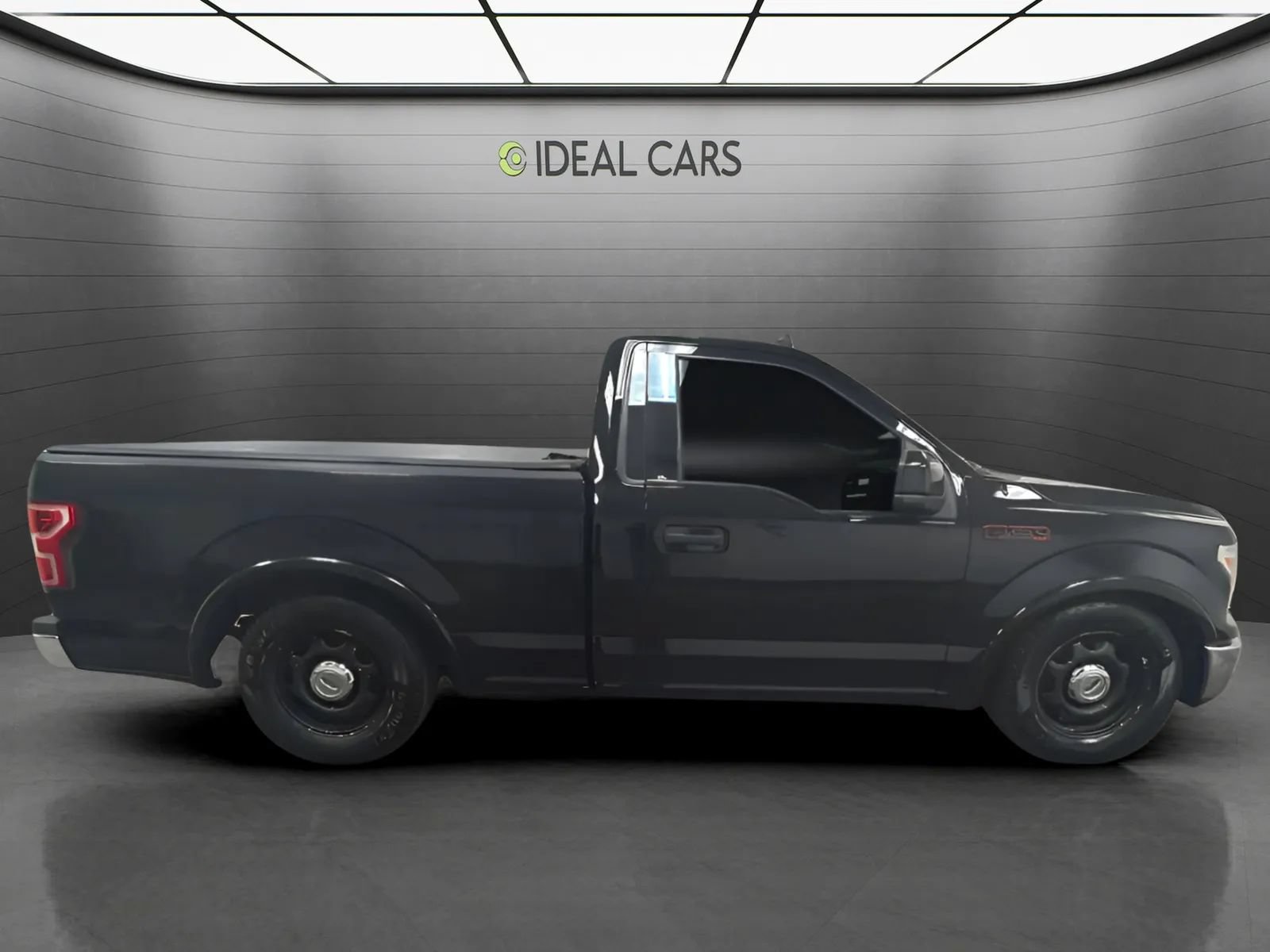 Used 2019 Ford F150 XLT w/ Equipment Group 301A Mid RWD image 4