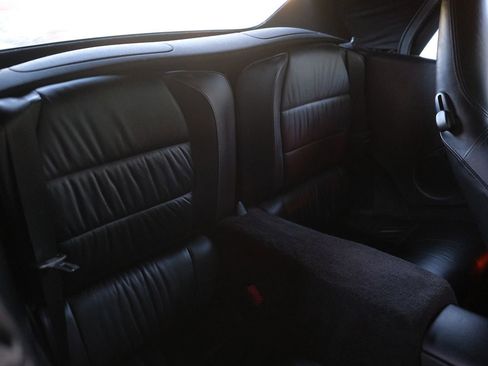 Used 2004 Porsche 911 Carrera 4 image 17