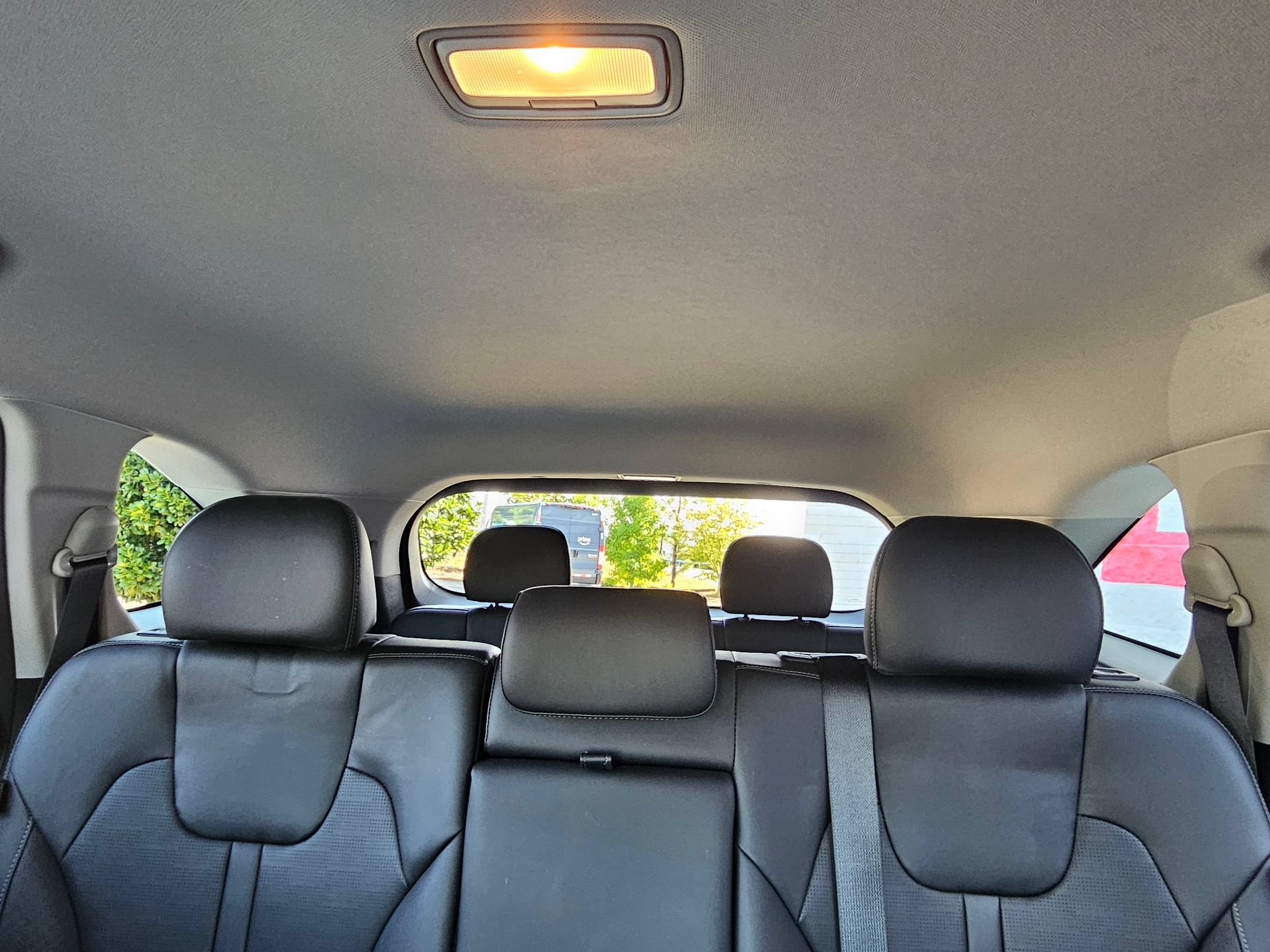 Used 2025 Kia Sorento S FWD image 27