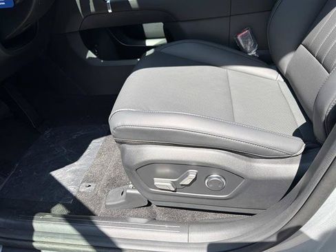 New 2026 Hyundai Santa Fe XRT AWD/4WD image 17