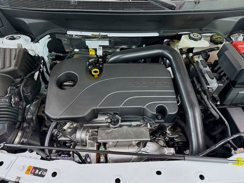 New 2026 Chevrolet Equinox LT w/ Convenience Package II image 31