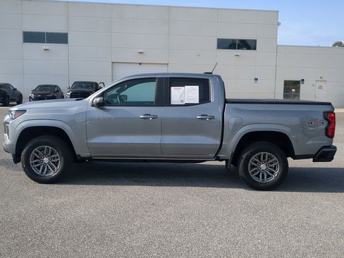 Used 2023 Chevrolet Colorado LT w/ LT Convenience Package image 16
