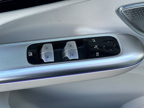 Certified 2023 Mercedes-Benz EQE 500 4MATIC SUV image 28