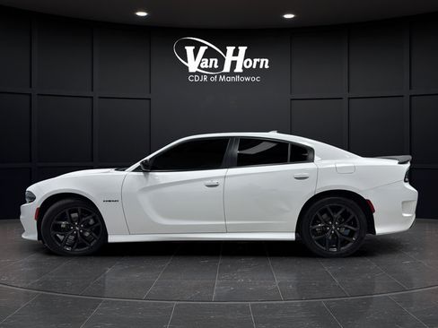 Used 2022 Dodge Charger R/T w/ Blacktop Package RWD image 4
