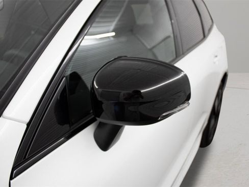 New 2025 Volvo XC60 T8 Plus w/ Protection Package Premier image 7