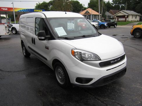 Used 2022 RAM ProMaster City Tradesman FWD image 5