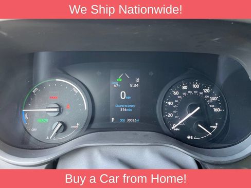 Used 2024 Toyota Sienna XSE w/ XSE Plus Package AWD/4WD image 38