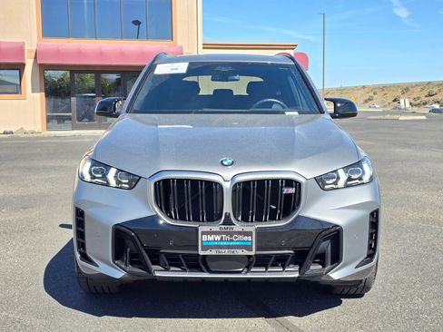 Used 2025 BMW X5 M60i AWD/4WD image 6