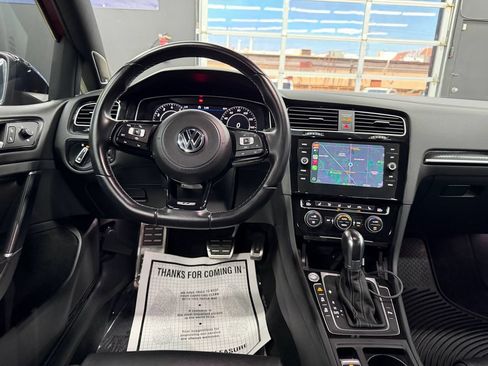 Used 2019 Volkswagen Golf R 4-Door AWD/4WD image 30