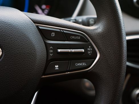 Used 2020 Hyundai Santa Fe SEL image 21