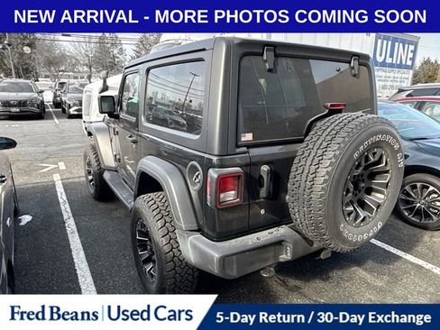 Used 2019 Jeep Wrangler Sport image 4