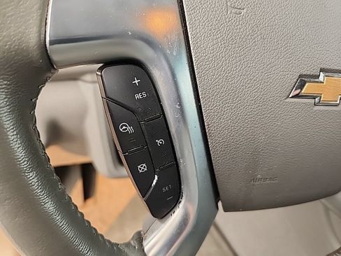 Used 2016 Chevrolet Traverse LTZ AWD/4WD image 10