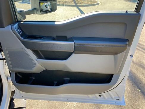 Used 2024 Ford F350 XLT w/ FX4 Off-Road Package image 36