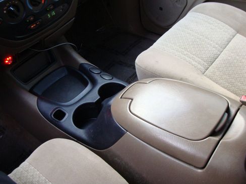 Used 2004 Toyota Tundra SR5 image 15