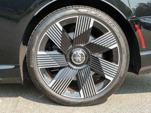 Certified 2024 Rolls-Royce Spectre w/ Spectre Launch Package AWD/4WD image 29