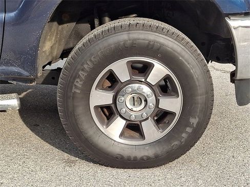 Used 2016 Ford F350 Lariat image 10