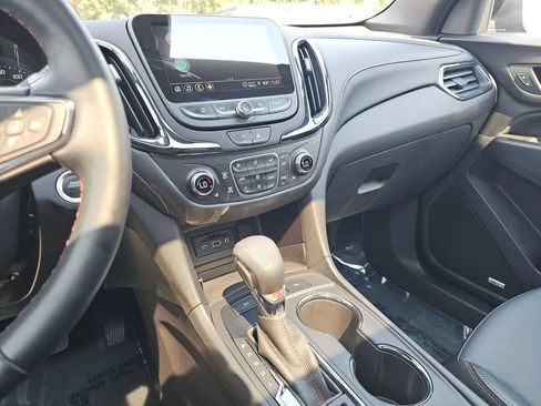 Used 2024 Chevrolet Equinox RS w/ RS Leather Package AWD/4WD image 31