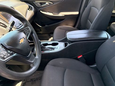 Used 2024 Chevrolet Malibu LT FWD image 20