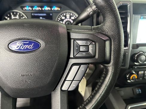 Used 2016 Ford F150 XLT w/ Equipment Group 302A Luxury AWD/4WD image 12
