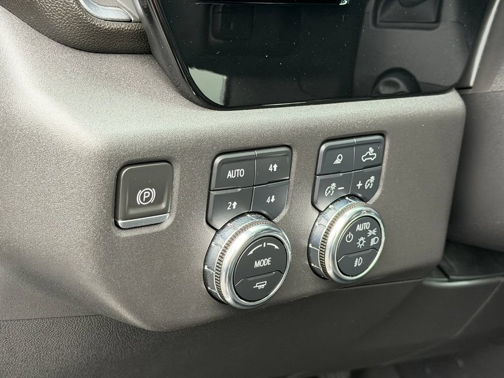 Certified 2023 GMC Sierra 1500 SLT w/ SLT Premium Package AWD/4WD image 34