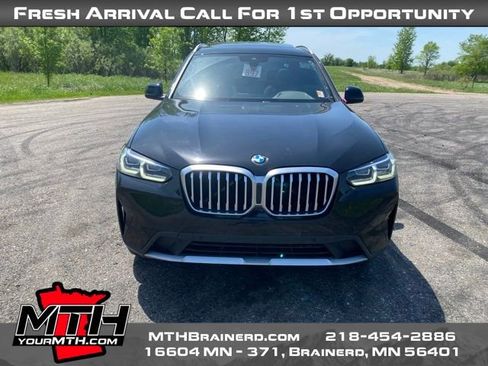 Used 2022 BMW X3 xDrive30i AWD/4WD image 3