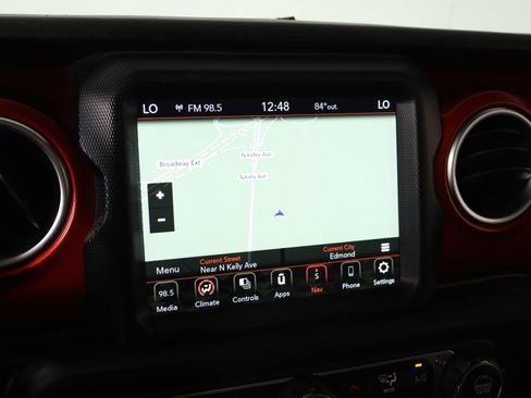 Used 2020 Jeep Gladiator Rubicon AWD/4WD image 7