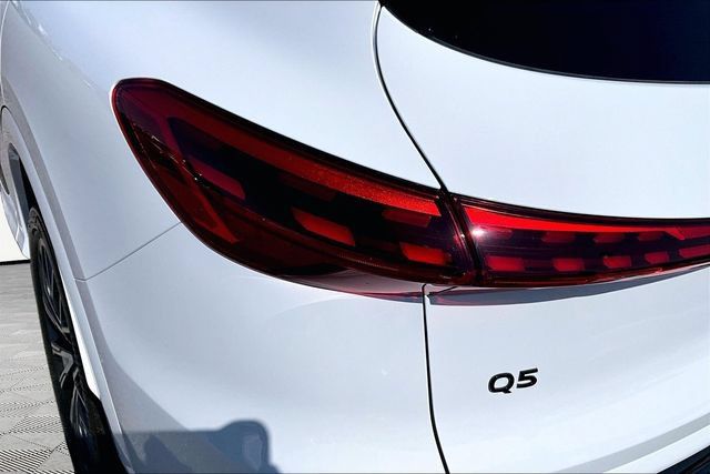 New 2026 Audi Q5 Premium Plus AWD/4WD image 32