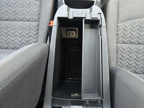 Used 2022 Chevrolet Equinox LT image 28