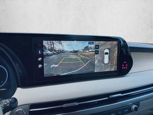 Used 2024 Hyundai Palisade Limited image 20