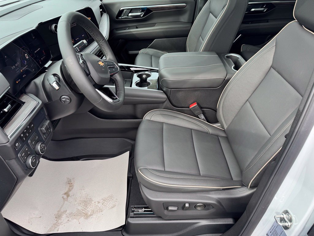 New 2026 Chevrolet Tahoe Premier w/ Sun And Tow Package AWD/4WD image 12