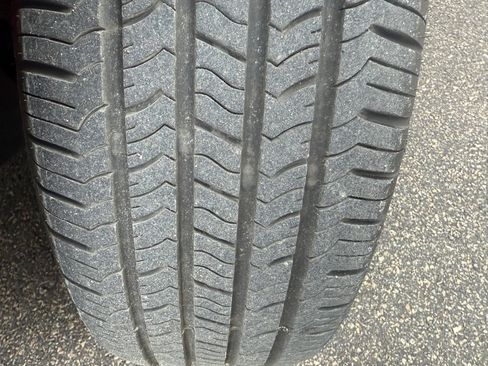 Used 2015 Chevrolet Cruze LT image 16