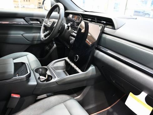 New 2026 GMC Terrain AT4 w/ Convenience Package III image 13