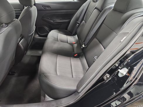 Used 2024 Nissan Altima 2.5 SV AWD/4WD image 13