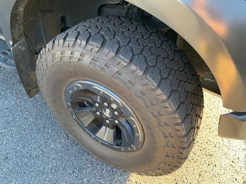 Used 2018 Ford F150 Raptor w/ Equipment Group 802A Luxury AWD/4WD image 9