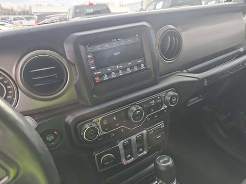 Used 2021 Jeep Wrangler Sport S image 15