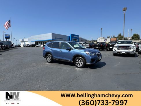 Used 2019 Subaru Forester Premium w/ All-Weather Package AWD/4WD image 1