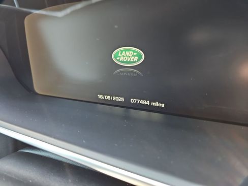 Used 2016 Land Rover Range Rover HSE image 11