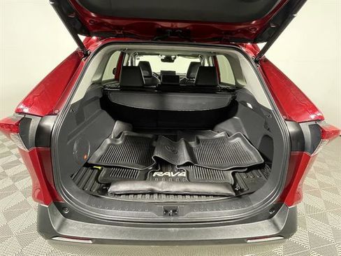 Used 2023 Toyota RAV4 Limited image 23