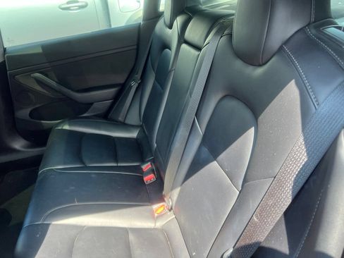 Used 2021 Tesla Model 3 Long Range AWD/4WD image 8