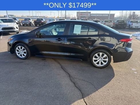 Used 2024 Toyota Corolla LE image 5