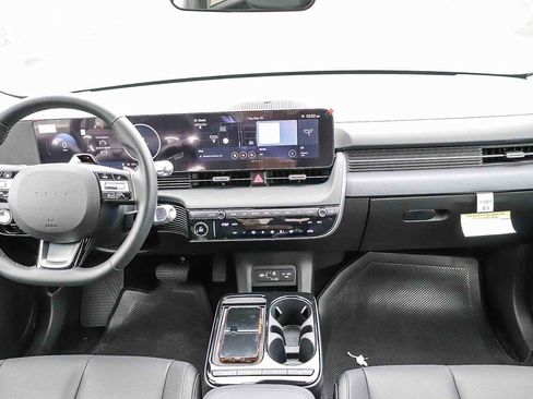 New 2026 Hyundai Ioniq 5 SEL image 14