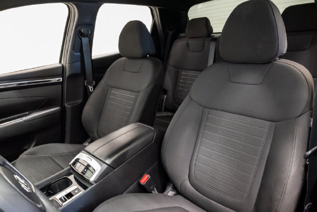 Used 2022 Hyundai Santa Cruz SEL FWD image 9