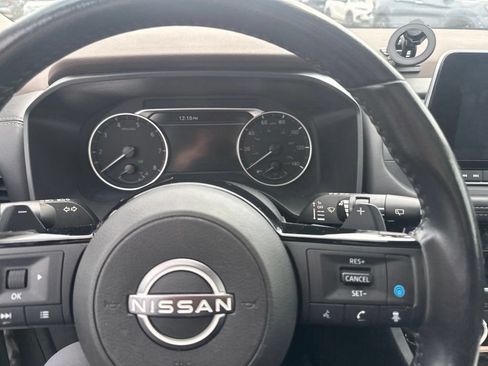 Used 2023 Nissan Rogue SV w/ SV Premium B Package AWD/4WD image 7