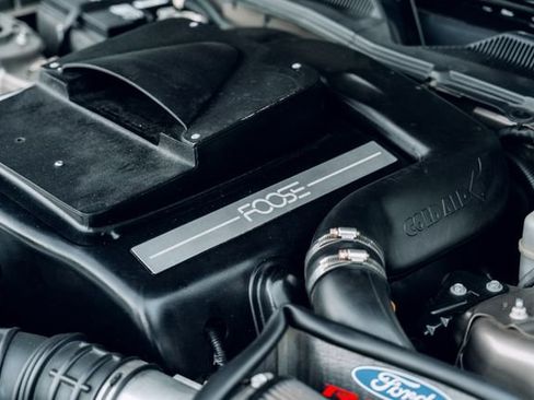 Used 2005 Ford Mustang GT RWD image 39